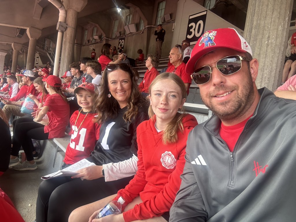tasha3207's tweet photo. #huskers https://t.co/2WvIOkDQiE