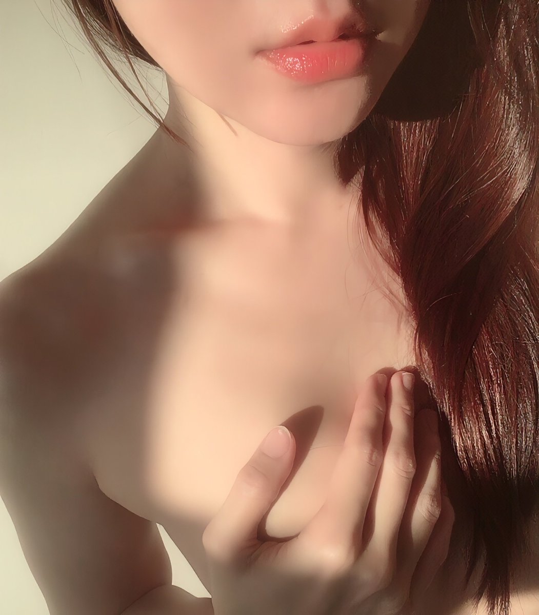 BelovedAnkh's tweet photo. @TaoTie_s 后头这张被姬友夸夸像大理石雕塑（n
虽然怪怪的但还是蛮开心的！ https://t.co/ho0JJdesm3