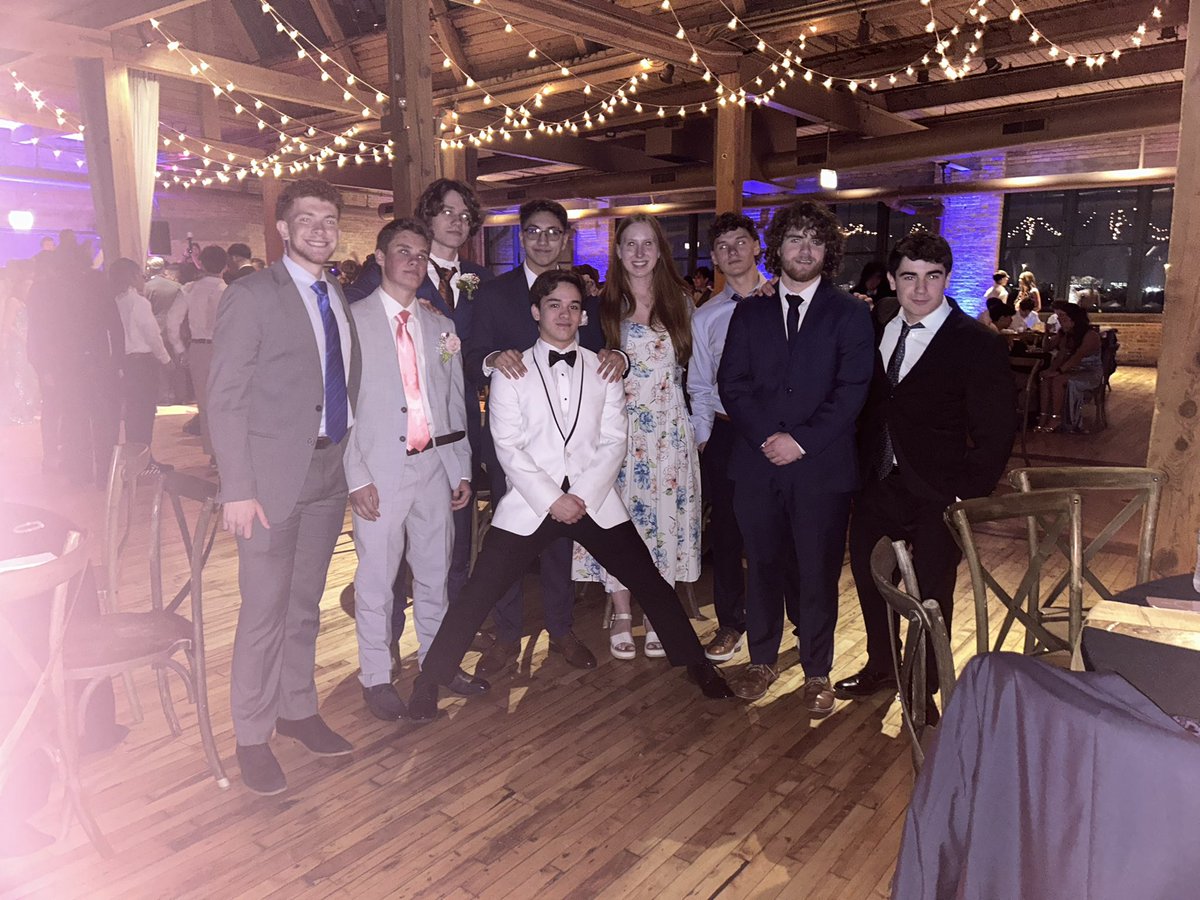 Coach T and the seniors at Prom last night! Enjoy Prom weekend gents!🥳