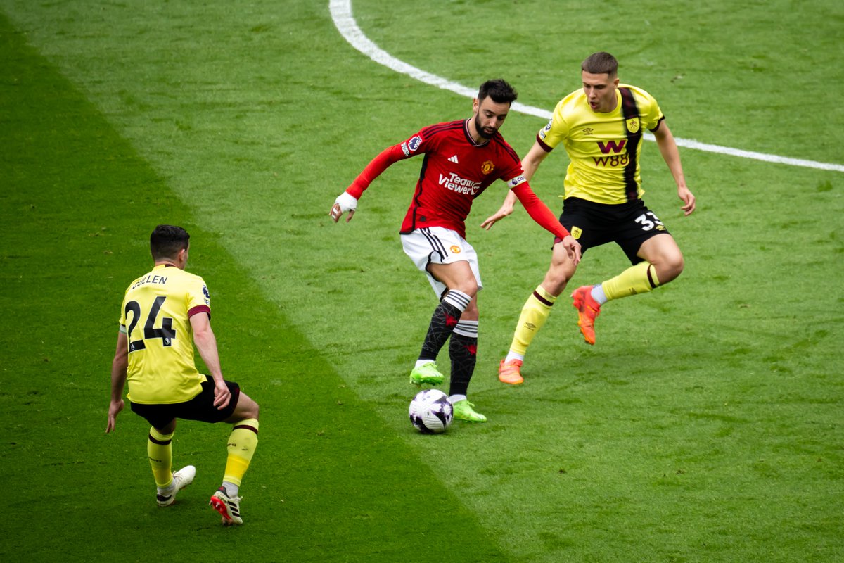 Bruno Fernandes, Creative Machine 🪄

9⃣chances created vs. Coventry 
9️⃣ chances created vs. Sheffield Utd 
9️⃣ chances created vs. Burnley 

[via <a href="/footballontnt/">Football on TNT Sports</a>] #mufc