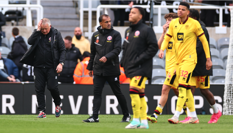 🔴⚪️Sheffield United sum up their season after being ruthlessly destroyed by Newcastle again They've conceded 13 times against the Magpies in two Premier League games. ✍️|@SimonBird_ mirror.co.uk/sport/football…