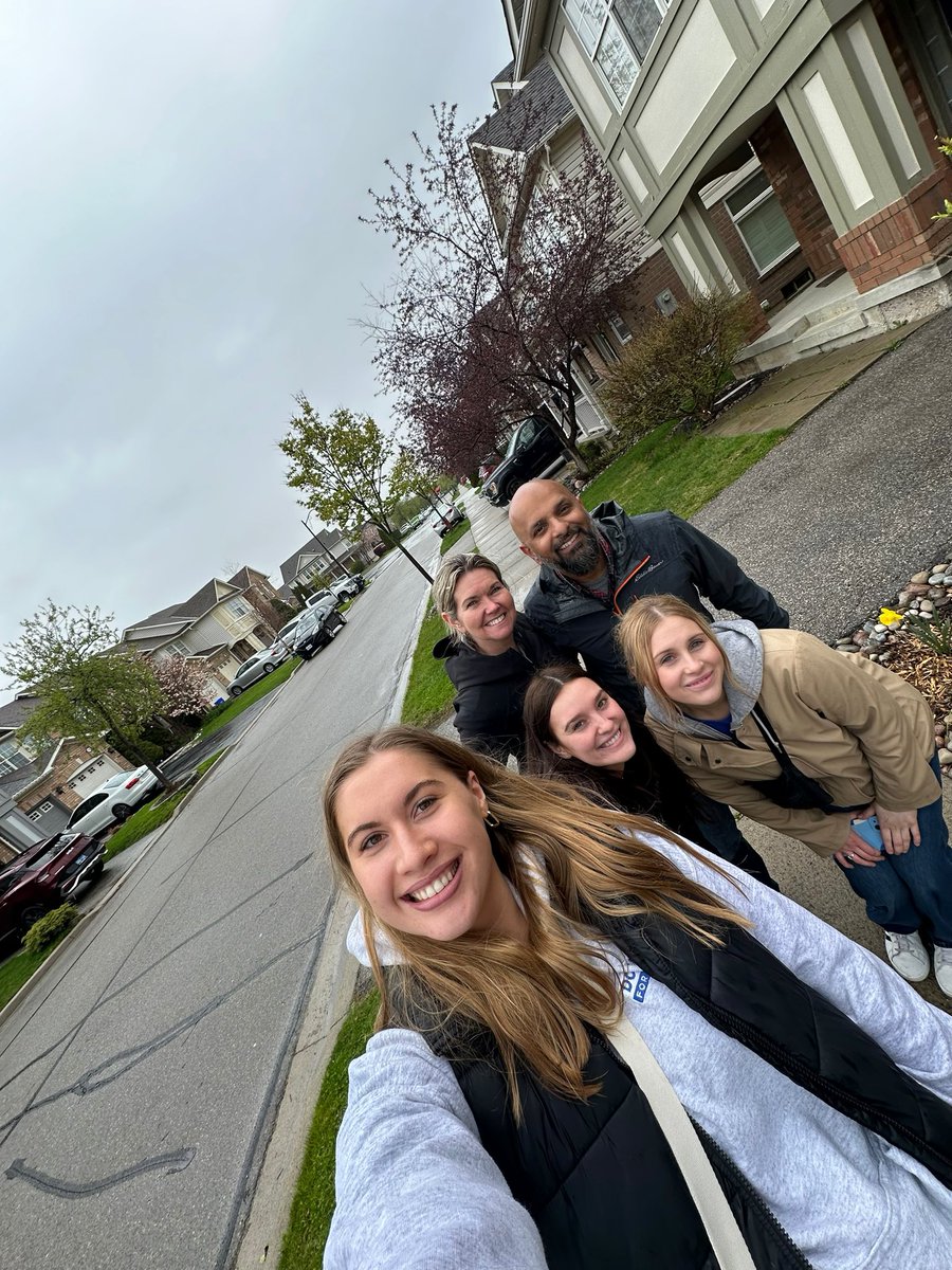 JillDunlop1's tweet photo. Rain or shine we doorknock in #Milton.

Happy to spend my Saturday morning hitting the pavement with my friend @zeeinmilton! 

#GetItDone #VoteZee https://t.co/Rdi1XQ3NJ9
