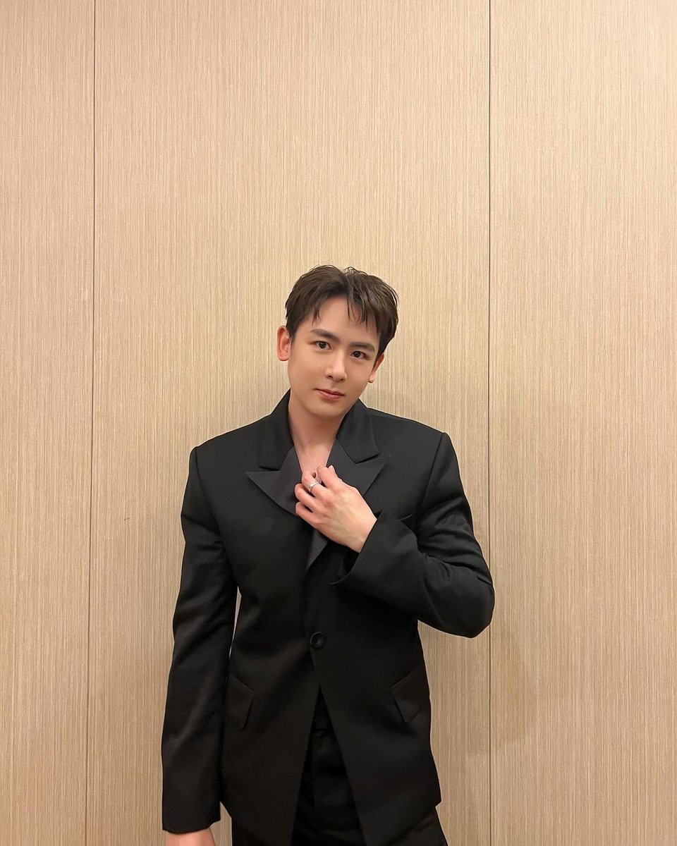 only_oktaec tweet picture