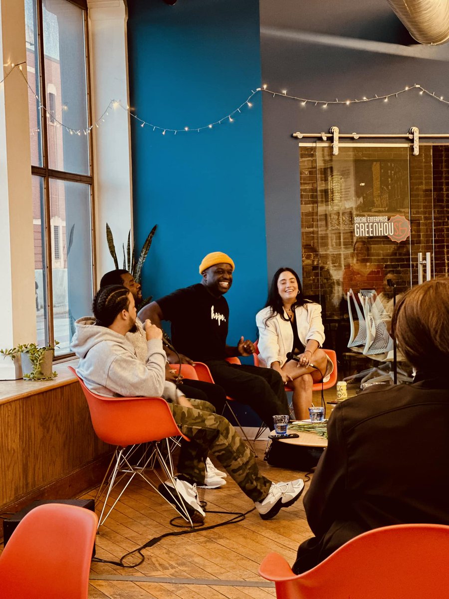 JonHopePVD's tweet image. when me and @itsavibe connect - #PVD