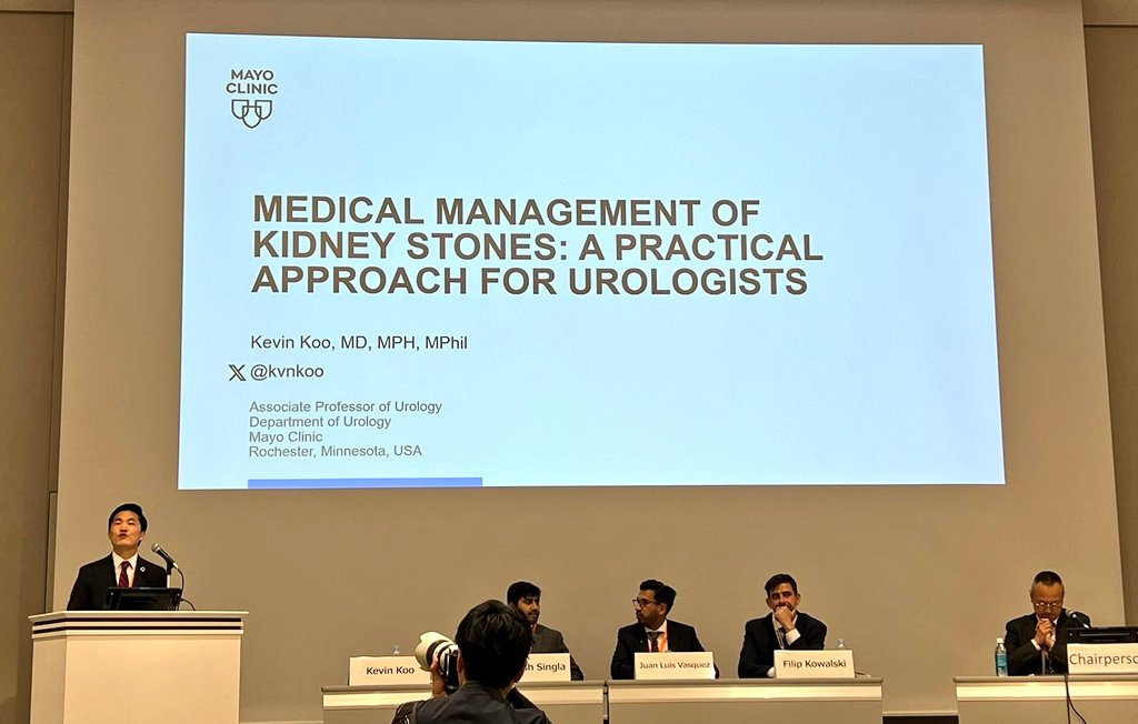 I am so thankful & proud to have served as a AUA/JUA Exchange Scholar. The memories, friendships, and global mission will endure far beyond these 3 weeks in Japan. Thank you @JUA2024 for your generosity & @AmerUrological for the privilege of serving! ありがとうございます! 🇺🇸🤝🇯🇵