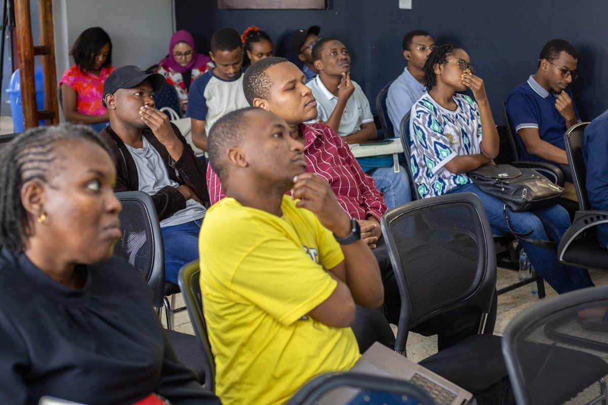 SelcomTanzania's tweet photo. Excited to announce our sponsorship of Larvens Hackathons, a Tanzanian tech startup igniting a passion for technology. We're dedicated to nurturing talent and empowering the next generation of software developers. #EmpoweringYouth #selcominatosha https://t.co/ks2ASvctvo