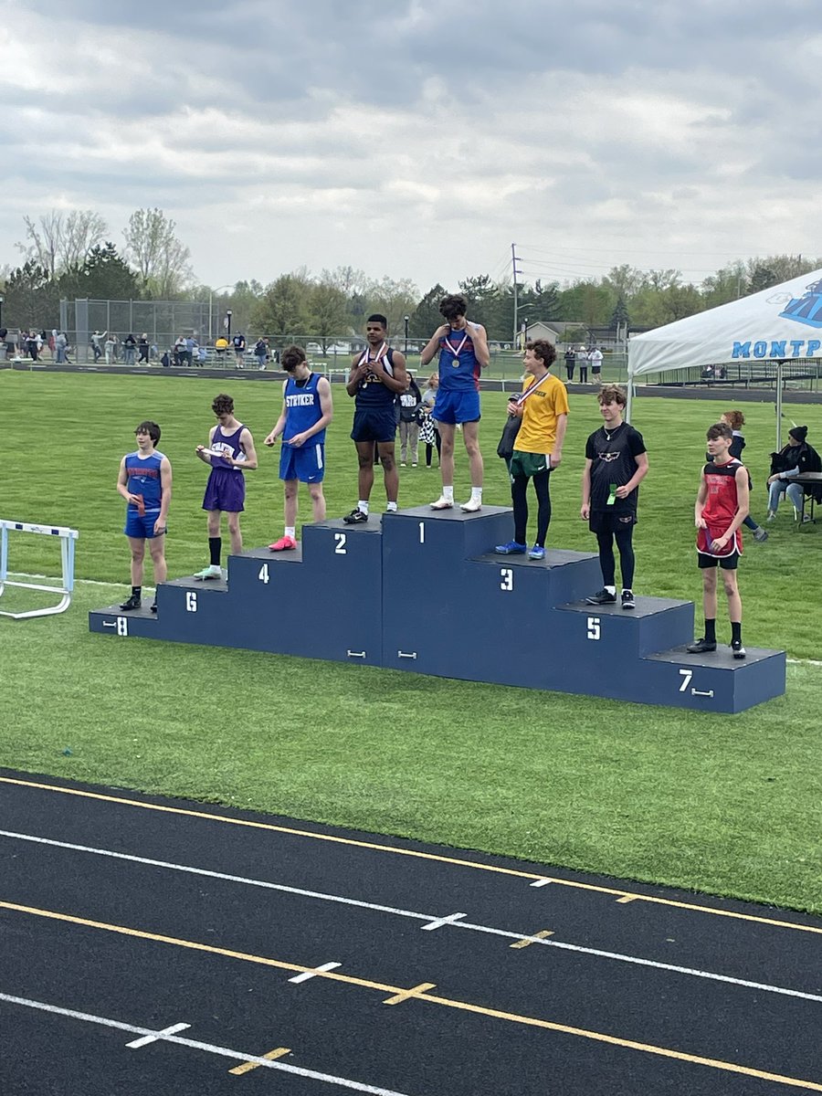 phjhtrackfield's tweet photo. Kyle Kryder 1st place boys 100 finals 
Braxton Beard 8th place boys 100 finals https://t.co/8OQpDBBMzx