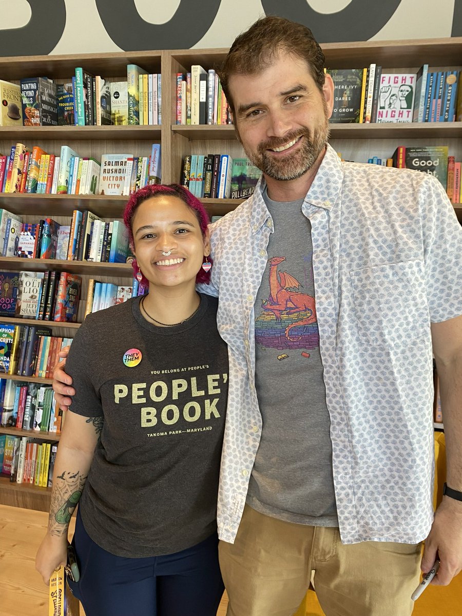 One my new favorite places, People’s Book is a vibrant, welcoming oasis in the already bustling Takoma Park, MD neighborhood. The people are amazing!
#IndependentBookstoreDay #indiebookstores
peoplesbooktakoma.com