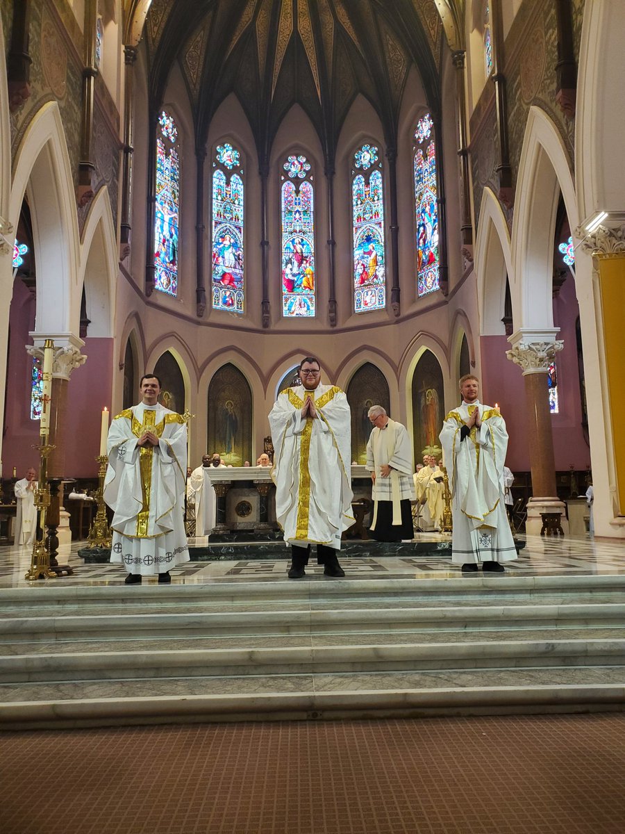 Please welcome, and keep in your prayers, our newest priests Father James Prins, Father Matthew Sawyer and Father TJ Vandermeer. Thanks be to God, may their ministry be blessed!