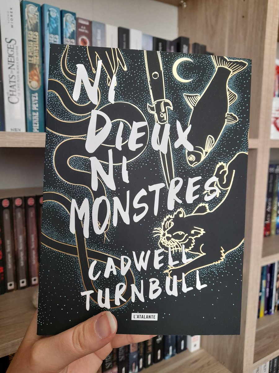 Hello, je viens de terminer Ni Dieux Ni Monstres de @CadwellTurnbull, @Latalante. Excellent et explosif ! Ma chronique complète : lc.cx/0I8Fal #fantastique #avislecture #horreur #terreur #imaginaire