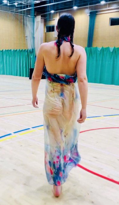 Showered &amp; heading through the leisure centre to play naked Pickleball &amp; Badminton  What a delight it<a href="/tag/spa"class="tags"><span>#spa</span></a><a href="/tag/nakedadventures"class="tags"><span>#nakedadventures</span></a>