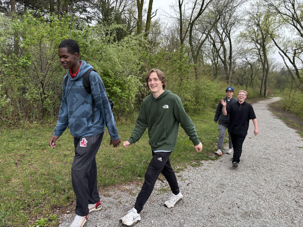 LPSScienceFocus's tweet photo. So proud of these SFP’ers who are always willing to Adventure! https://t.co/GxZm79D6FE