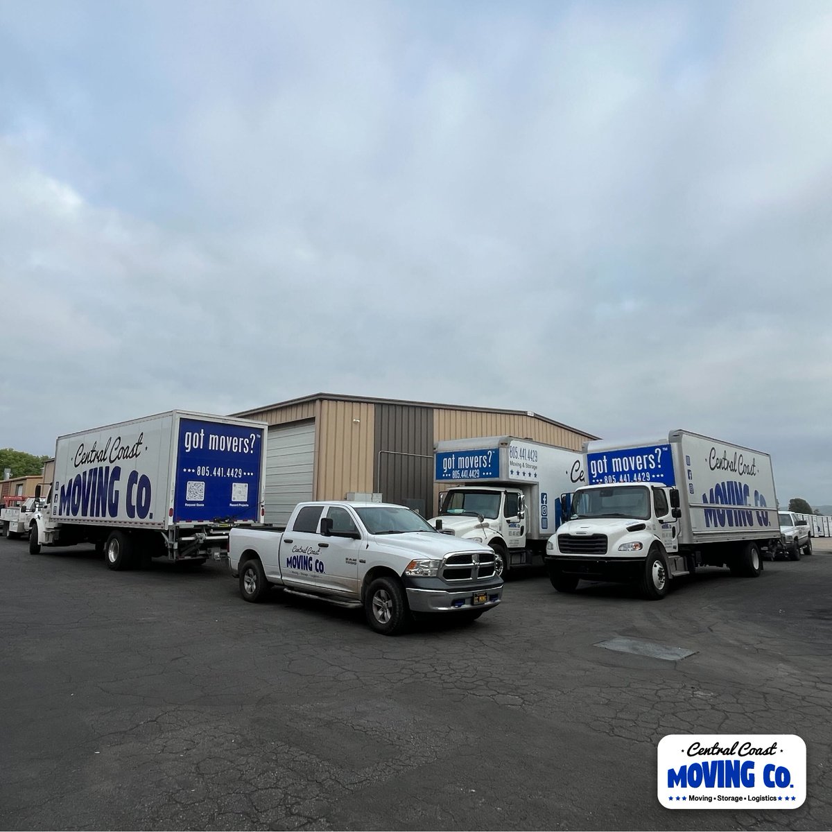 Our Fleet Is Lined Up And Ready To Make Your Moving Day A Breeze. Happy Saturday!
•
📦 #MovingExperts #ProfessionalMovers #MovingPros #SmoothMoves #PasoRobles #SantaMaria #SloWineCountry #CentralCoast #RealEstateMovers