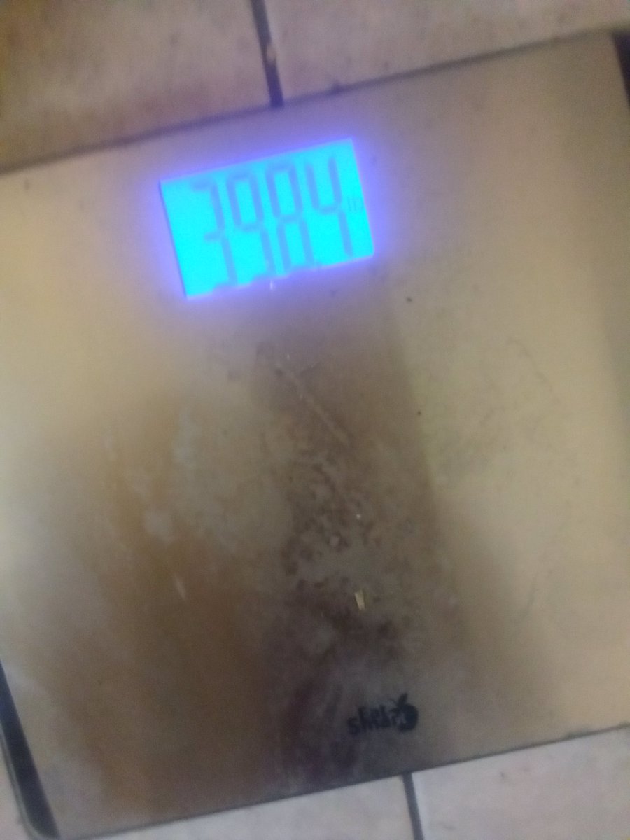 madice4lyfe's tweet photo. I just got my desired weight thanks nature hoorah vegans thanks Allah https://t.co/SrpPF8ViCc