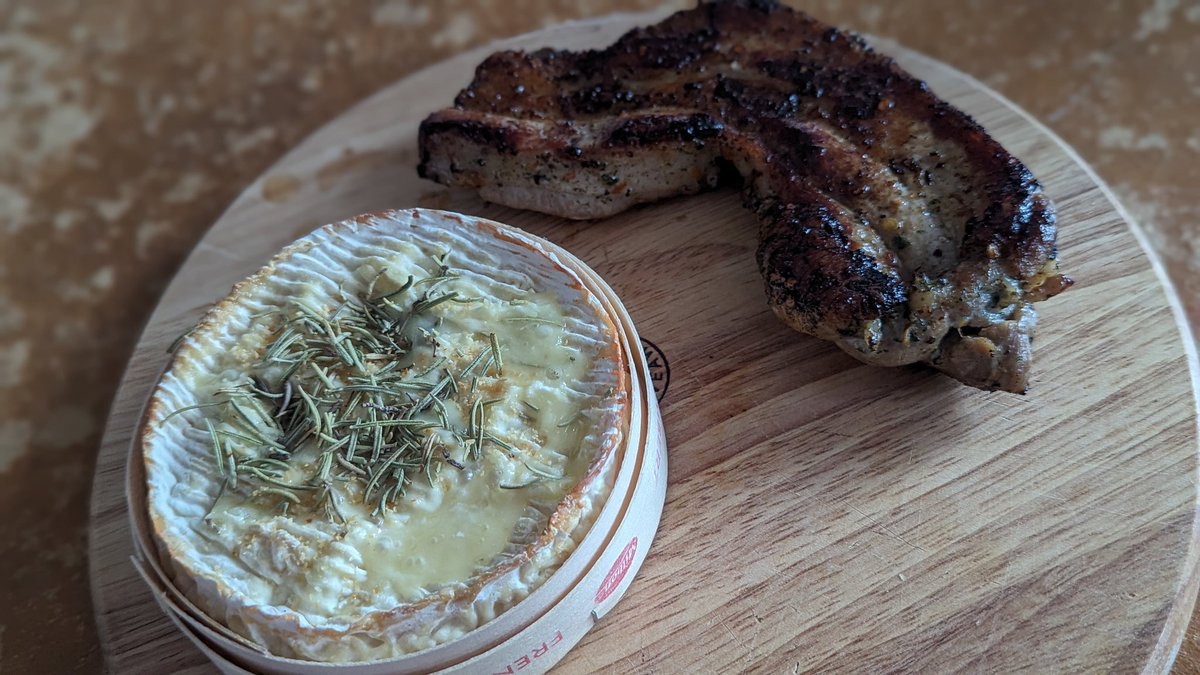 Garlic and Rosemary Camembert with Salt & Chilli fried Belly Pork! Total yum,! #keto #ketovore #carnivore