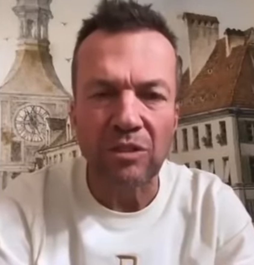 „Tscherremi Frimmbong“
„Serru Tschi-Rassi“
„Waldemar An-don“
„Edmond Dab-Sauba“

Klassisches Dibbogo Dobbschpiel

#B04VFB