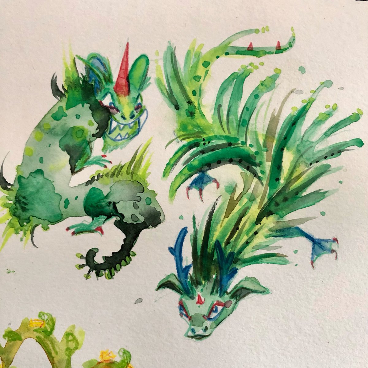 Just a couple of green springtime creatures🐛🐉