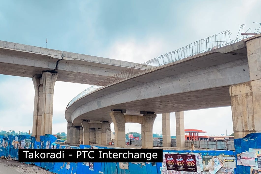🚧🛣️ ROADS UPDATE 🛣️🚧
 
Takoradi PTC Interchange Is
 currently at 82% completion rate. The gov't is committed to completing the project. Meanwhile, the government is exploring alternative options to improve the road network around the project for the benefit of the people.