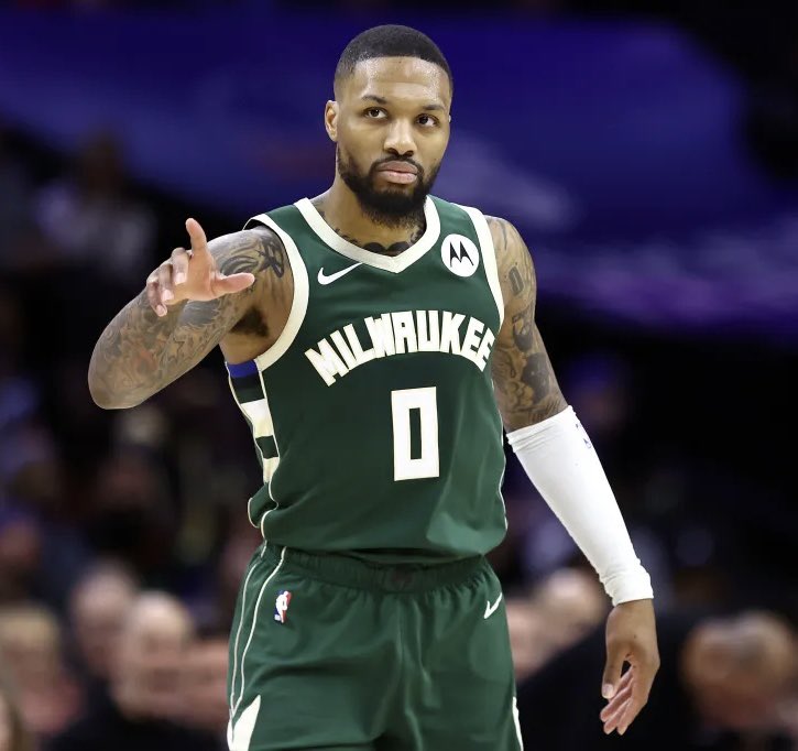 Milwaukee Bucks star Damian Lillard has suffered a strained Achilles, is in a walking boot and there is serious doubt over his availability for Game 4 vs. Pacers on Sunday, sources tell @TheAthletic @Stadium.