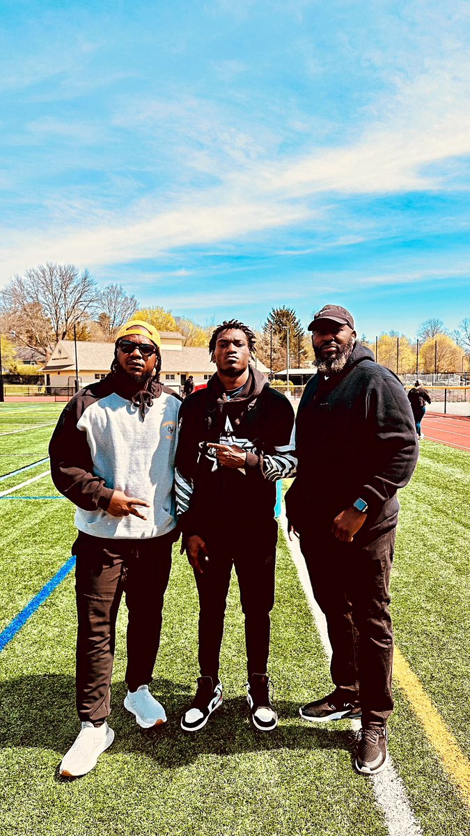 It was great having @CertifiedTJ05 up with us during spring football @fsuramsfootball @CullyCurran @CoachPickett_ @CoachCamDBHS #beachboy #sofla #talent #BMF