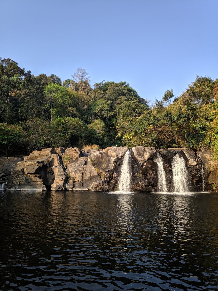 Kote abbe falls, Coorg.

#photography #photooftheday #photograghy #falls
