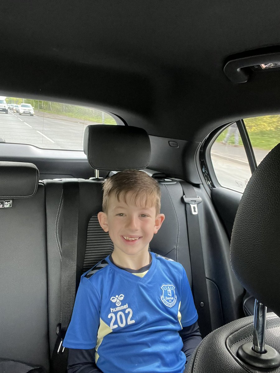 markclay1987's tweet photo. Quality against Liverpool today are kid 💪🏻⚽️ https://t.co/MgDHnZbdQO