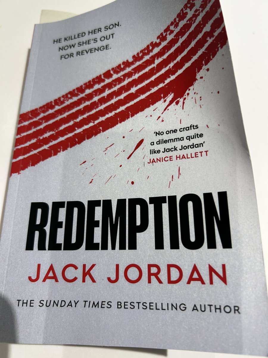 Well. I expect @JackJordanBooks books to be thrilling but I did not expect this to be such a raw and unflinching portrayal of grief and how it can destroy us. Both thrilling and moving it is perfect for fans of Zero Days and I would bet my teeth on this hitting the screens 👍