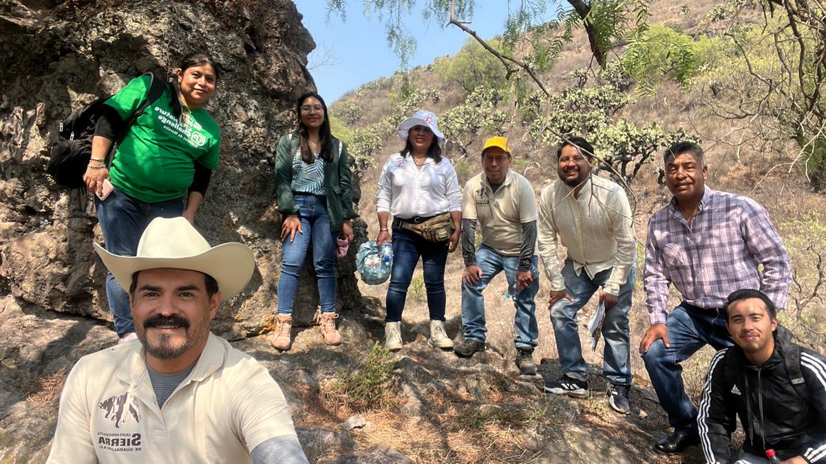 sierraguadalupe's tweet photo. Iniciando el reto iNaturalis MX en la #Barranca de Almarcigo de #SierradeGuadalupe. #CONSIGUE #GrupoAmbSierraGpe https://t.co/mYha0nb1bl