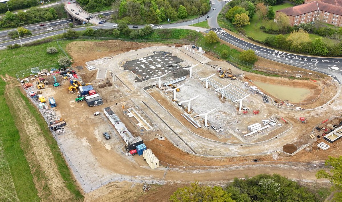 r5haw's tweet photo. Another update from the @GRIDSERVE_HQ Stevenage development (does it have an X account yet?).

Canopy supports are going in and also 4 Tesla chargers are already installed!

#gridserve
#stevenage
@HertsEVs @MusingsEv @EVNewsDaily @takeitev https://t.co/kS302kOhj2