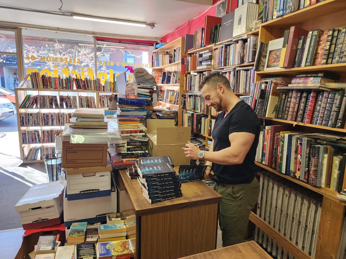 Independent Bookstore Day!!! Hit up your favourite and grab some books! Need a suggestion? I hear CALL OF THE VOID is a killer. @book_warehouse @BlackBondBooks1 @NeWestPress @pfbvan @Helicon_Books