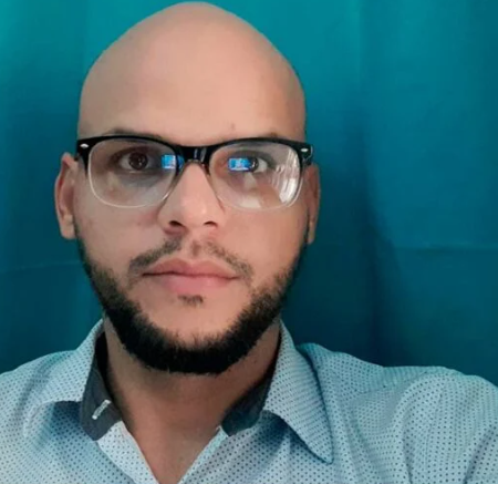 Dictadura de Cuba en jornada de arrestos y represión. Detienen a periodista José Luis Tan Estrada y han arrestado a madres y familiares de opositores. Pensar distinto en la isla es un delito.