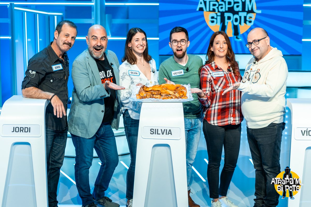 AtrapamAPunt's tweet photo. Dimarts dolcet amb:

👤 @sebastia_jorge d’Alacant
👤 Silvia d’Ontinyent
👤 @vicpeirosanz de Benaguasil
👤 Estrella d’Alboraig
👤 Juan de Villena

🕞 A les 15.30 h, #AtrapamSiPots en @apunt_media. https://t.co/MkDWLrRznP
