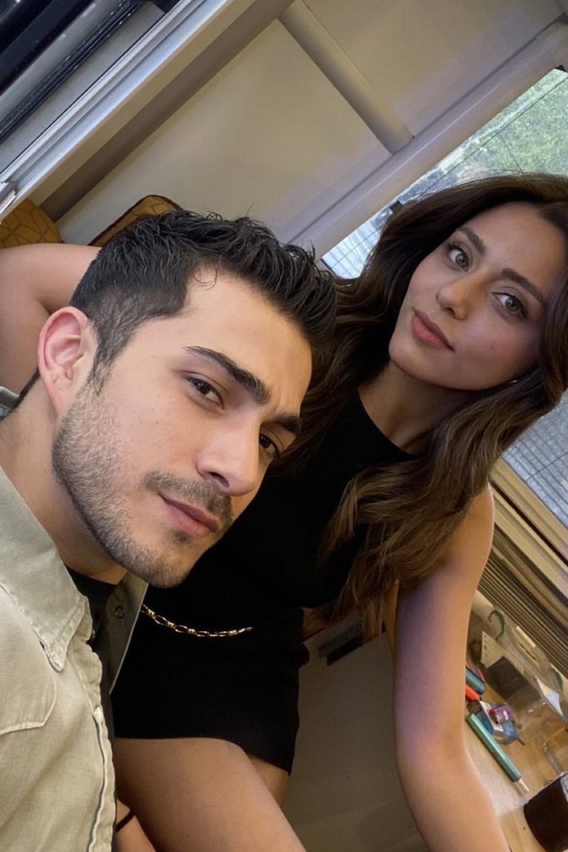 #SılaTürkoğlu 😍