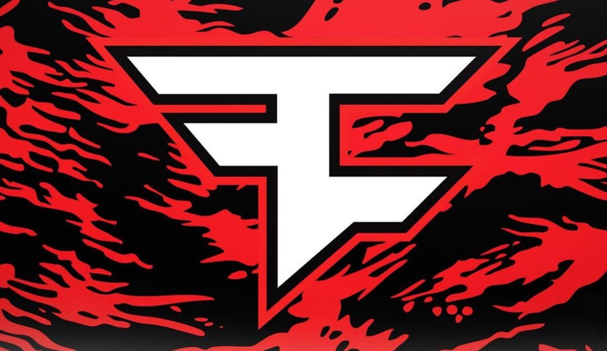 itsMissxng's tweet image. Bad Blood between FaZe and their Members? 😳

- FaZe Kalei now just 'Kalei' takes shots at FaZe after being kicked from Faze. During the past few hours numerous FaZe Members has been Kicked ‼️

"Its really werid Trying to help a team out when they dont want help"