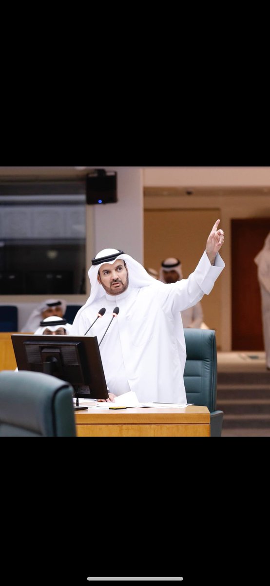 خذينا من الافعال مايوجع الشمات
وعطينا الفخر حقه بهيبه اسامينا

#حمدان_العازمي 
<a href="/hamdan__alazmi/">إعلامية حمدان سالم العازمي</a>