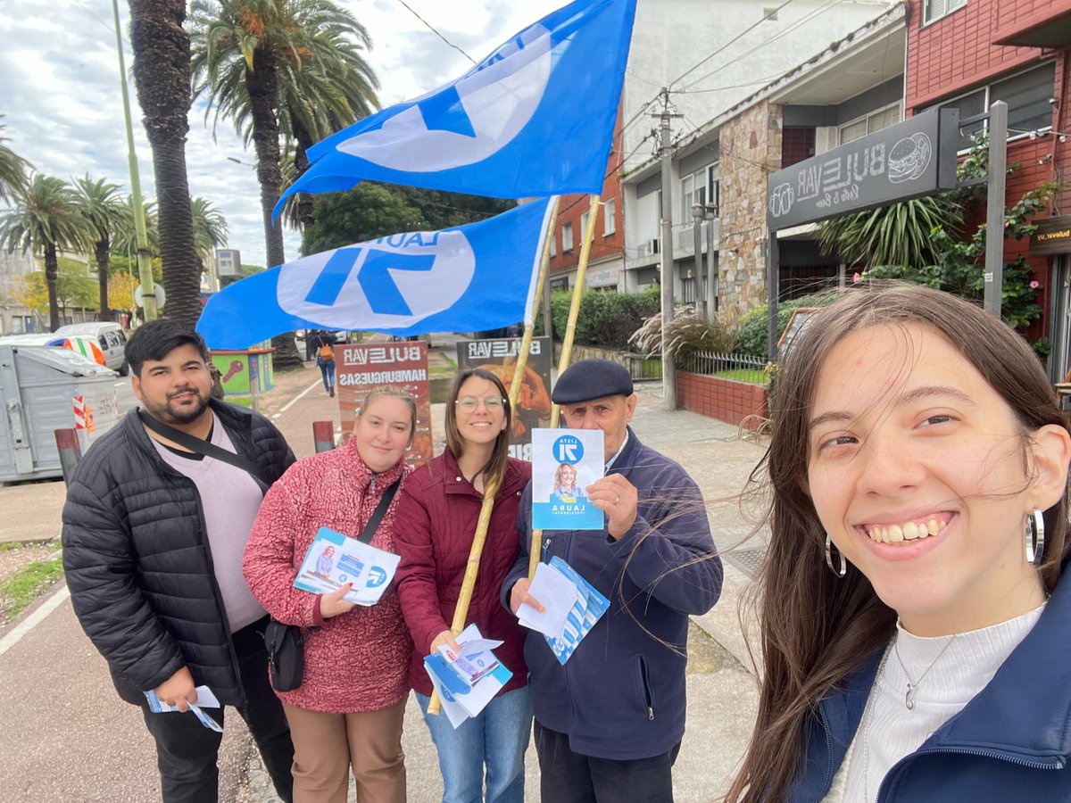 Jornada De Militancia En Bulevar Y Millan !!! #HagamosHistoria #YoElijoSumar ⚪🔵