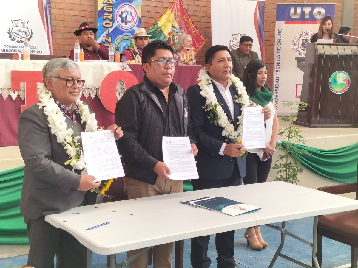 AECIDBOLIVIA's tweet photo. Bolivia🇧🇴 gran paso con 💦Centro Internacional de Investigación y Desarrollo en Aguas Residuales (CIIDAR) Oruro, gracias a  acuerdo del Ministerio Medio Ambiente y Agua, Universidad Técnica y Gobierno Autónomo Municipal de Oruro, con apoyo de Unión Europea🇪🇺y AECID🇪🇸  

#CIIDAR https://t.co/Z2I8DaBI4o