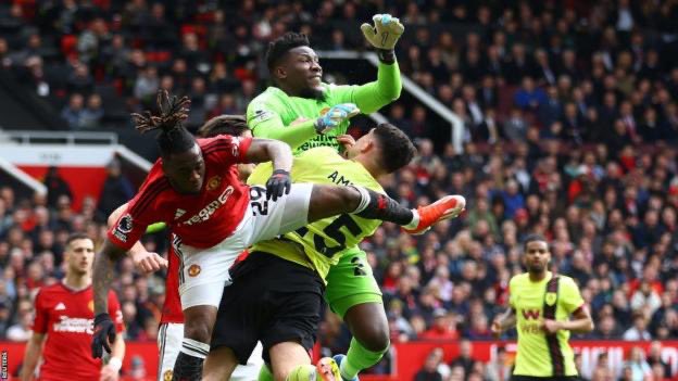 Tactically speaking, I think this is the worst Manchester United team since Sir Alex Ferguson walked out the door. From my elevated view at Old Trafford you can see the shape and the plan. It’s not good.

Pumping long balls from Andre Onana and defenders over the top of the…