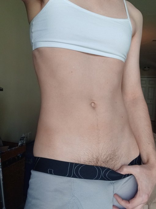 I can't believe I get to just look like this https://t.co/gW43m52wE3