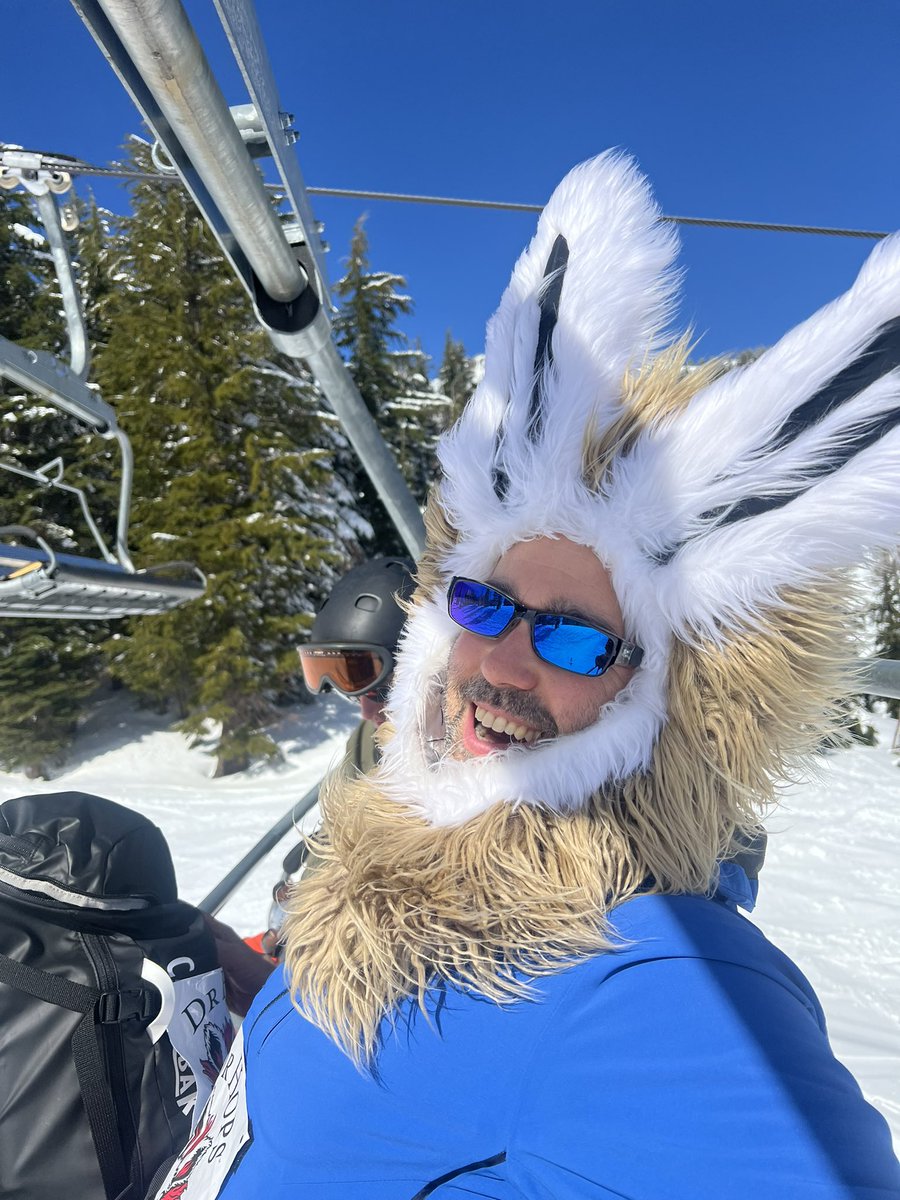 orenjacob's tweet image. Keep @palisadestahoe weird! #Tahoe #SpringSkiing