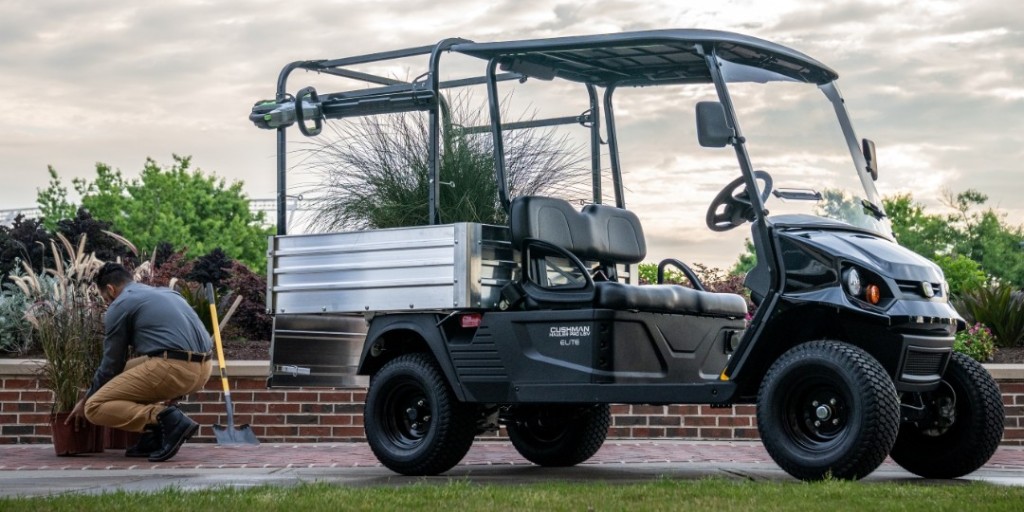 Superior performance goes further in an LSV. With the automatic parking brake and street-legal features, you're bound to effortlessly go the extra mile. Learn more about our LSVs ➡️ bit.ly/3PTPpqd #Cushman #NeverBeOutworked