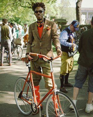 Harris Tweed - London's Iconic - The Tweed Run   2024