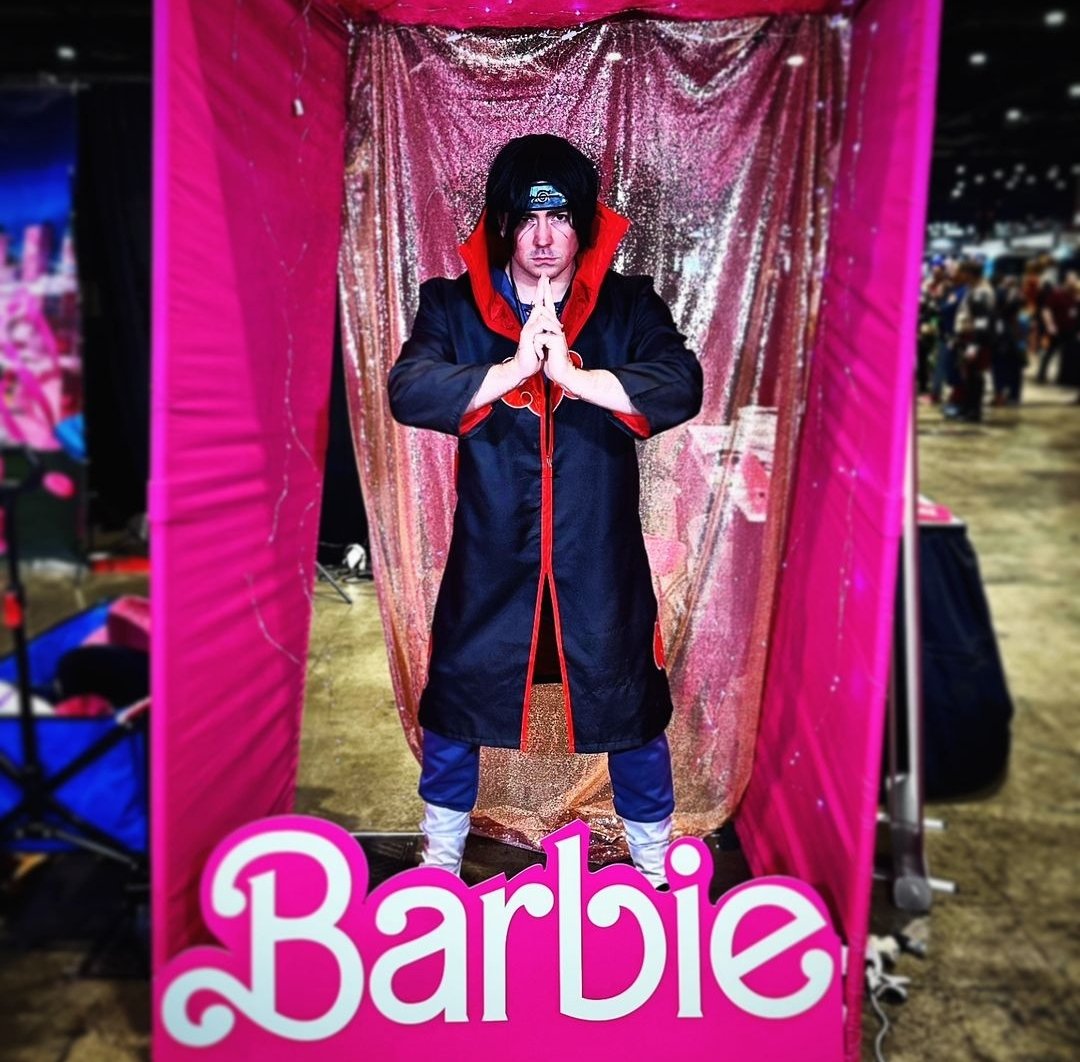 This Barbie stops the Fourth Great Ninja War.

#c2e2