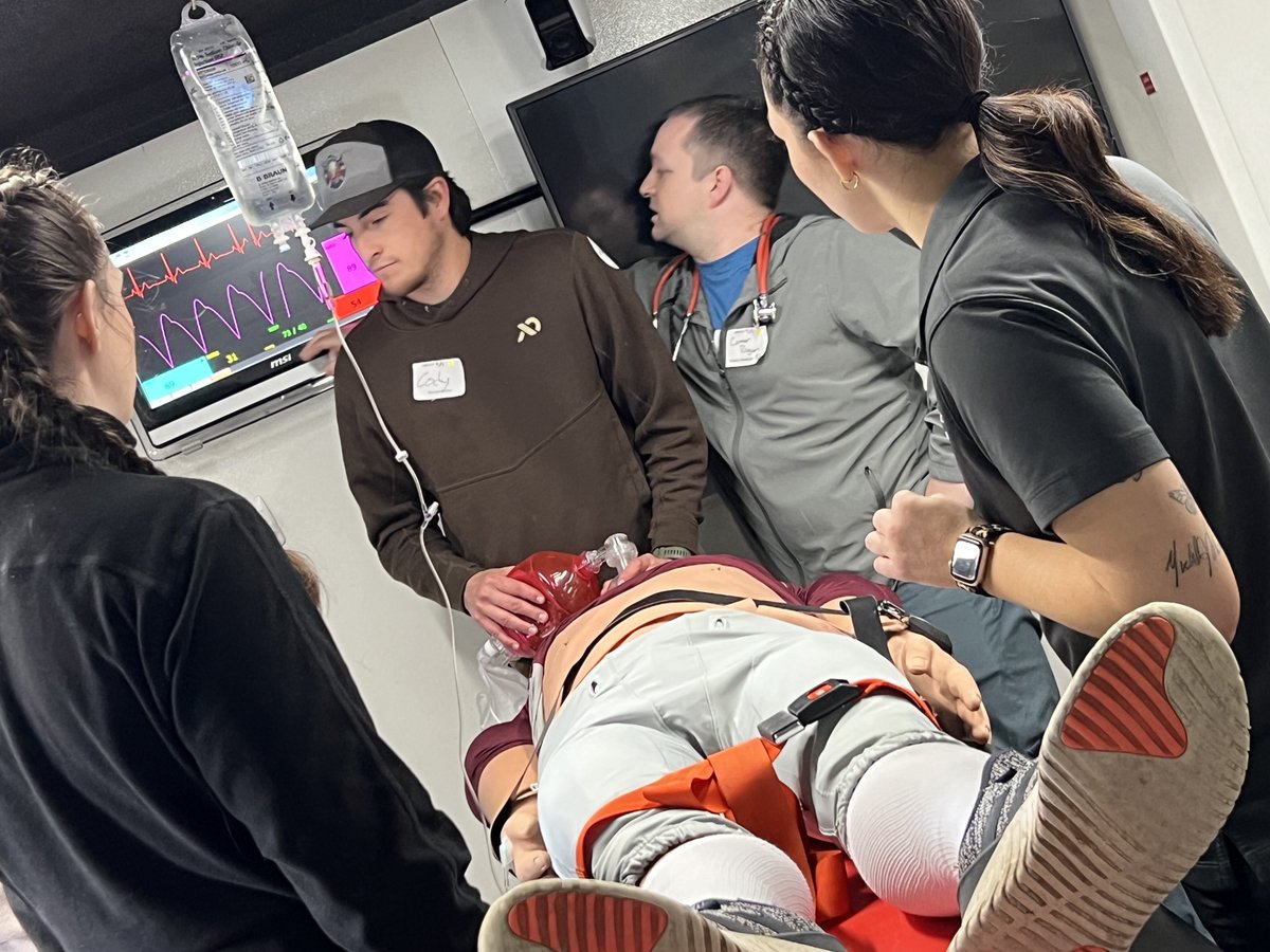 🏈🚑 Game Day Simulation at UofM! Students experienced real-world sports injury scenarios—from the field to the ER. Thanks to all departments and faculty for their expertise. #UMontana #SimulationTraining #FutureHealthPros