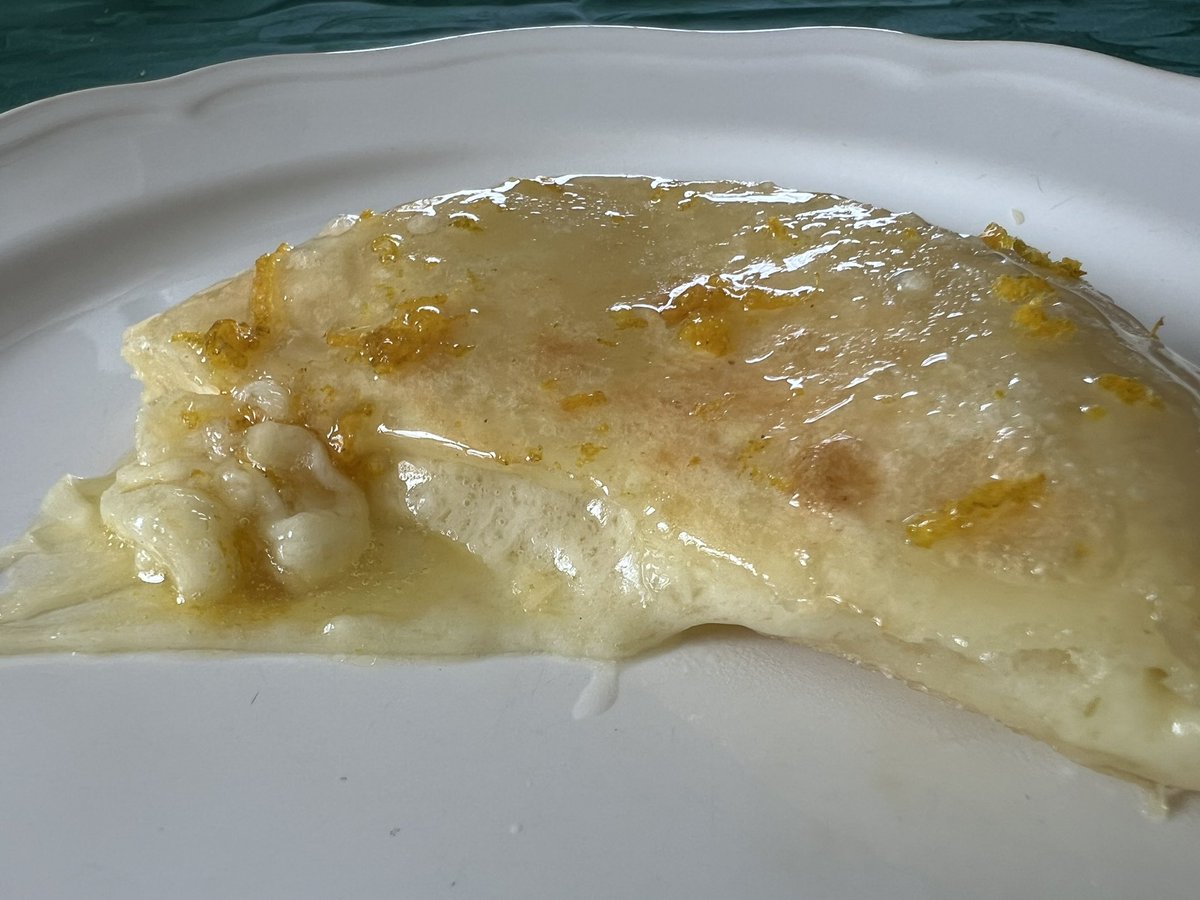 Troppo odio online, propongo una tregua, friggiamo insieme la seada della pace.
#sardolicesimo non ostile.