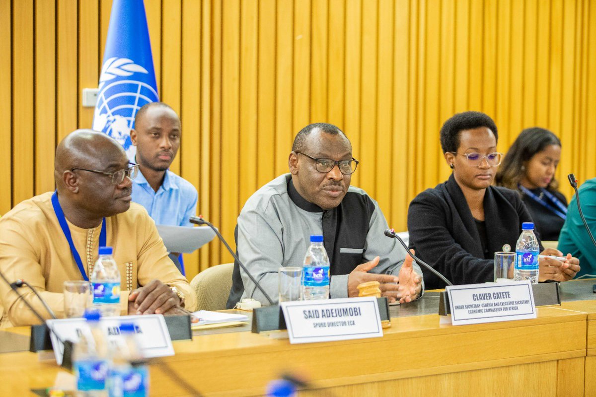 PYU_UPJ's tweet photo. Inspiring words from Mr. @ClaverGatete, Executive Secretary of @UNECA, at #AfricaYouthForum Day 2!  "Your voice &amp; ideas are crucial for shaping a brighter future for Africa." 
#Youth2030 #BeHeard #YouthPower #TheFutureIsNow #YourVoicesMatters #OurCommonFuture #AYCFF https://t.co/S01CYvbv3n