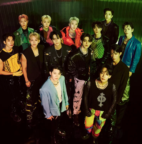 AboutMusicYT's tweet photo. 9 years ago today, SEVENTEEN made their debut. https://t.co/1cid5fhaGZ