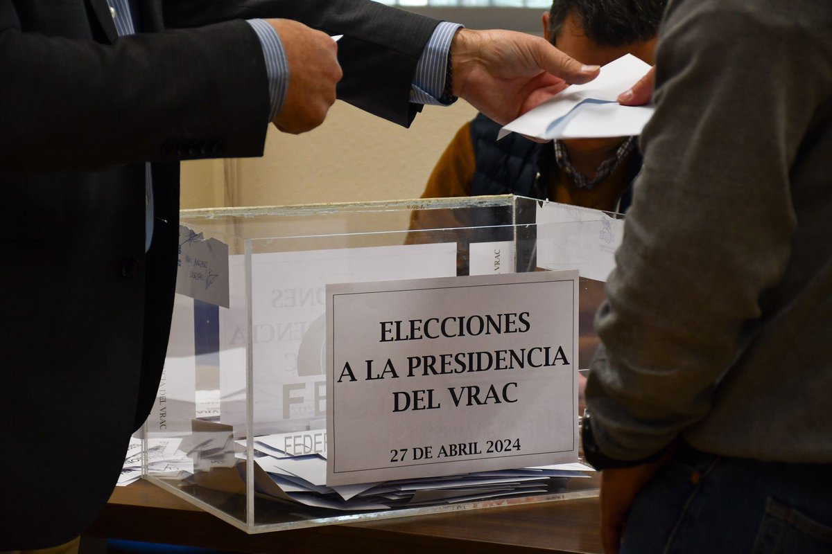 🔵 Resultados Elecciones a la Presidencia 2024

✉️ Total votos: 369 (54,59%)

👉 𝗝𝗼𝗿𝗴𝗲 𝗖𝗮𝗹𝗹𝗲𝗷𝗮: 289 (78,3%)

👉 𝗝𝗼𝘀𝗲́ 𝗠𝗮𝗻𝘂𝗲𝗹 𝗚𝘂𝗮𝗹𝗱𝗮: 77 (20,9%)

2 votos nulos y 1 en blanco

✌️ 𝗝𝗢𝗥𝗚𝗘 𝗖𝗔𝗟𝗟𝗘𝗝𝗔, 𝗡𝗨𝗘𝗩𝗢 𝗣𝗥𝗘𝗦𝗜𝗗𝗘𝗡𝗧𝗘 𝗗𝗘𝗟 𝗩𝗥𝗔𝗖