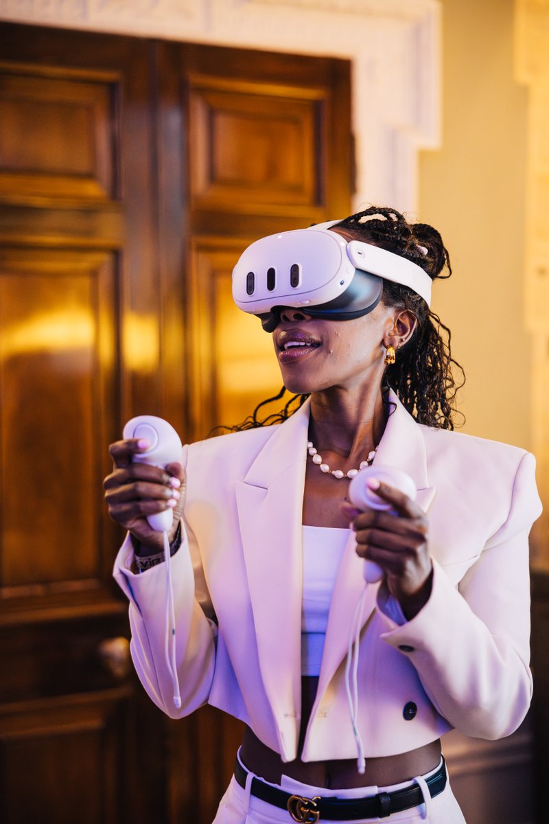 AlveyChain's tweet photo. ✨We had an incredible time @Home_Grown_Club 

Thanks for inviting us to your 5th anniversary event. It was a great event.
We connect with great people who discovered our products, and we look forward to future collaborations

🚀Power to the elves !
#alveychain #Crypto #VirtualReality #Metaverse #walv #alv #blockchain #layer2 #events
