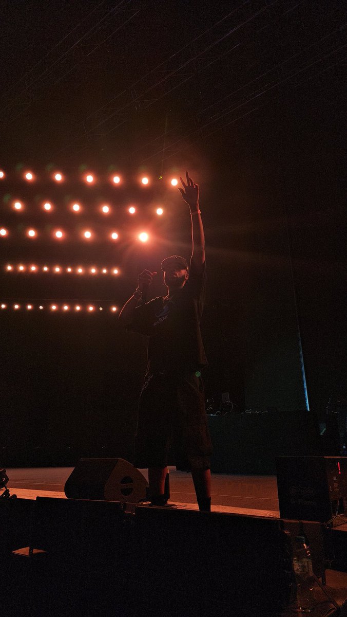 WE STILL DON'T TRUST YOU.